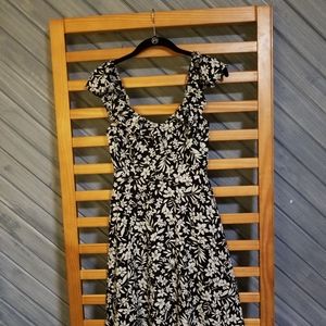 Knee length Old Navy summer dress size small